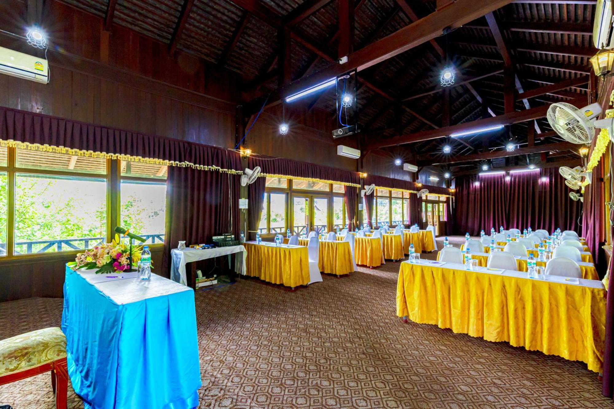 Lisha Garden Resort Hotel Vang Vieng Dış mekan fotoğraf